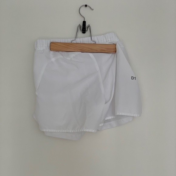 Asics tennis shorts - Picture 2 of 3